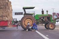 Amagan con protestas durante Mundial Transportistas y campesinos