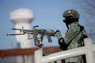 Alista Defensa compra de camionetas blindadas Alista Defensa compra de camionetas blindadas