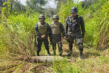 Descubren bomba de racimo de la Uni&oacute;n Sovi&eacute;tiva en Honduras