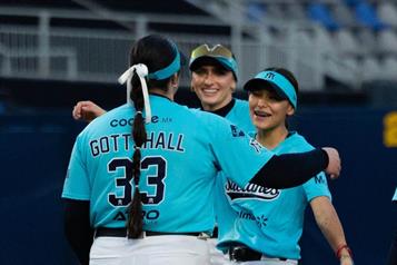 Vencen las Sultanes a Jalisco en inicio de serie