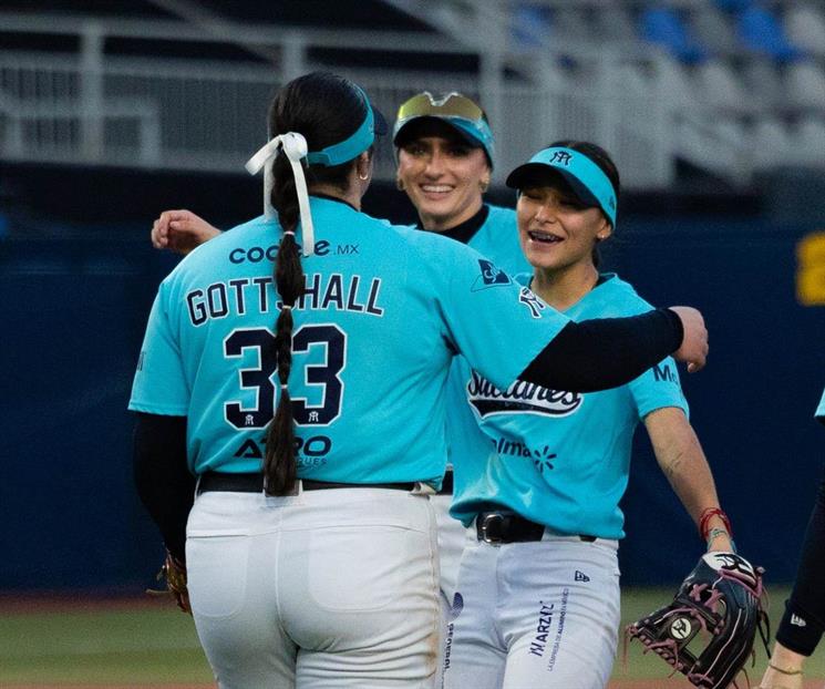 Vencen las Sultanes a Jalisco en inicio de serie Vencen las Sultanes a Jalisco en inicio de serie