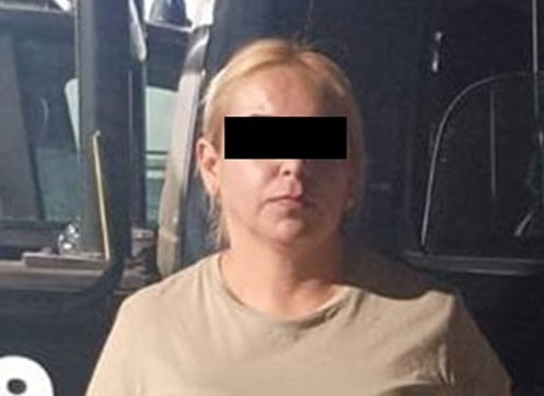 Mujeres detenidas por robo de celular