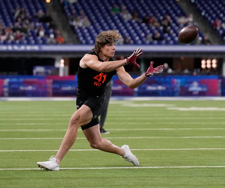Exponen QBs talento en el NFL Combine