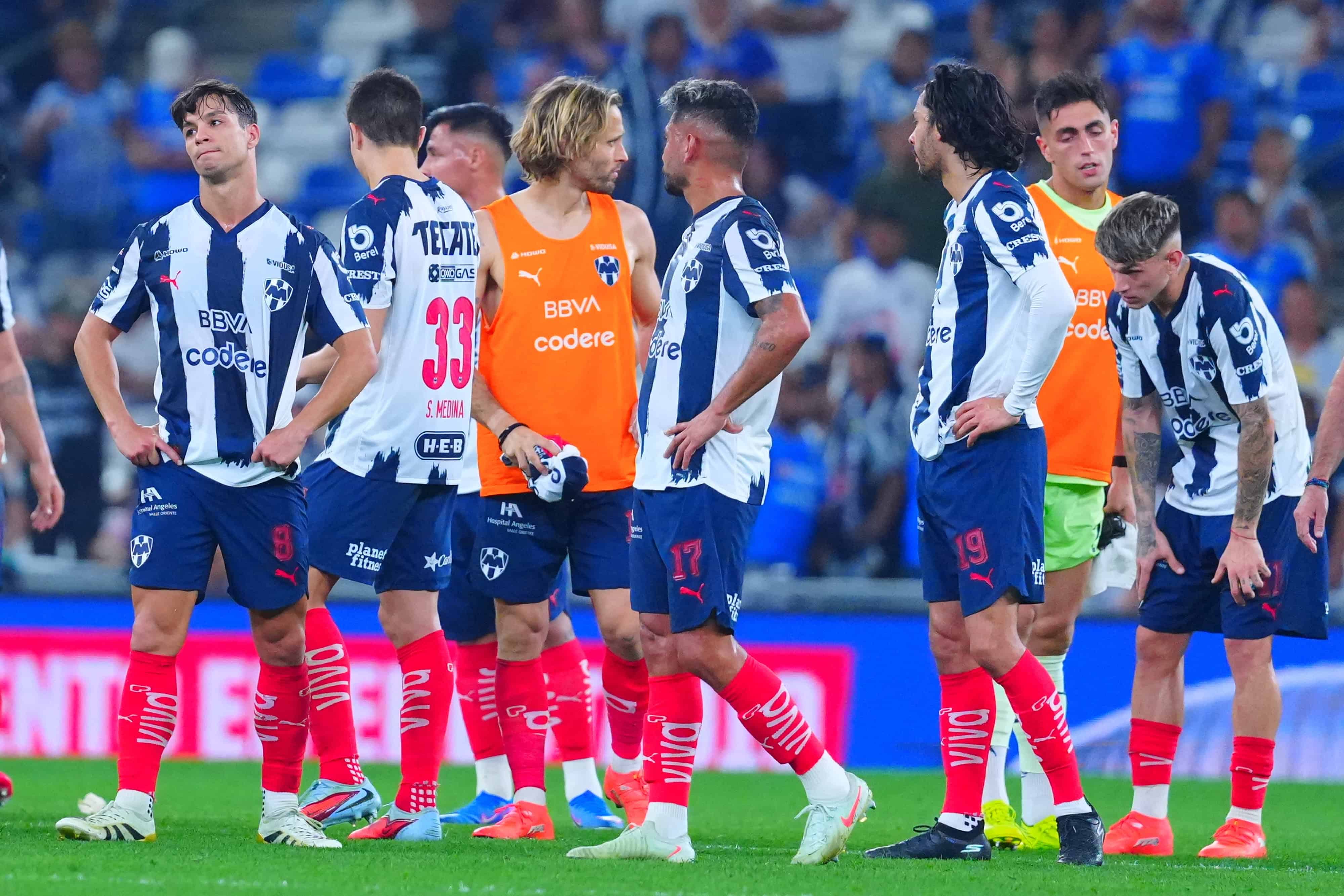 Suma Rayados segunda derrota consecutiva.