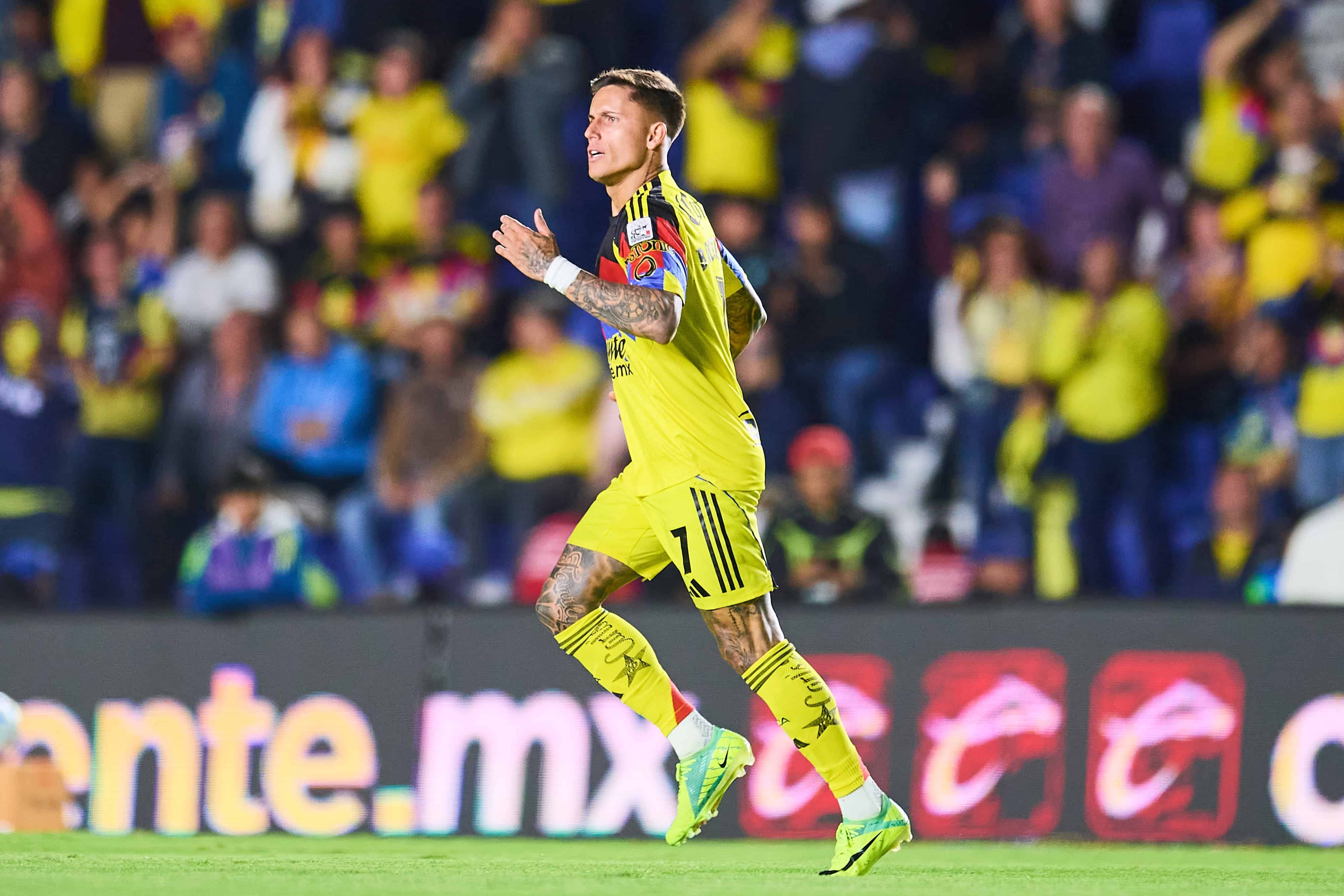 Brian Rodr&iacute;guez hace el del descuento.