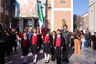 Se siguen entregando banderas a escoltas escolares Se siguen entregando banderas a escoltas escolares