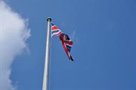 Se suma Reino Unido al conflicto