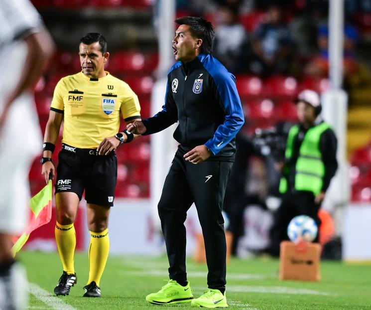 Tienen Gallos la fórmula para jugarle a Rayados Tienen Gallos la fórmula para jugarle a Rayados