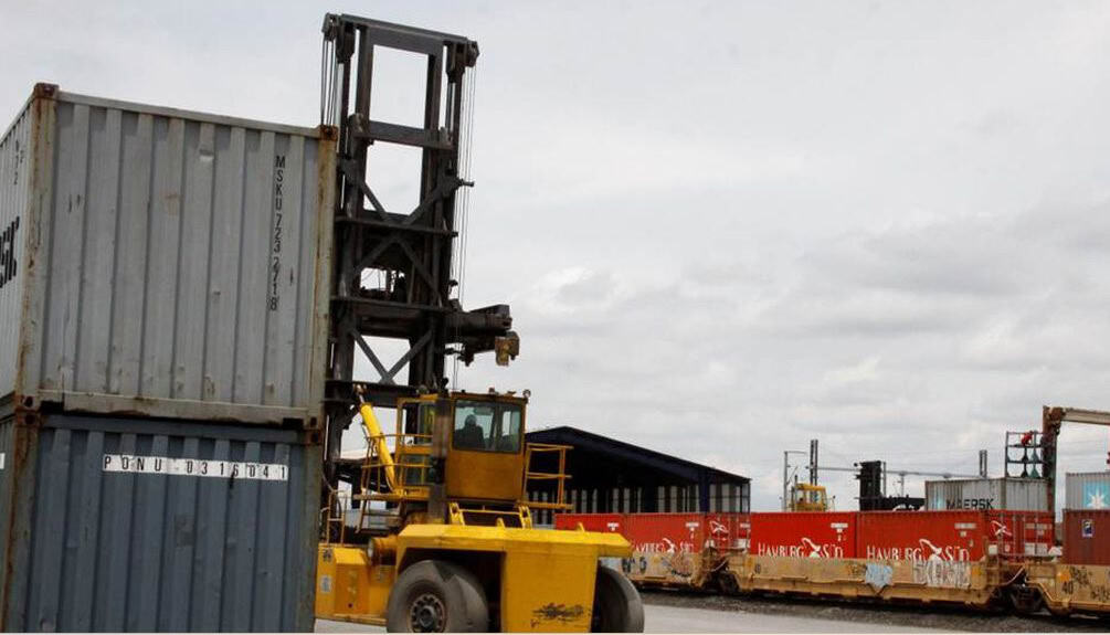 Ven obst&aacute;culos para el crecimiento econ&oacute;mico