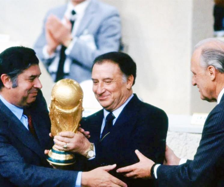 Muere Del Castillo, orquestador de México 86 Muere Del Castillo, orquestador de México 86