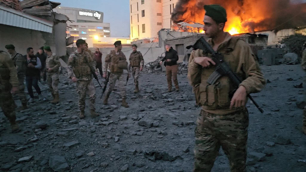 Golpea Israel a Ir&aacute;n; EU asegura 2.000 objetivos alcanzados