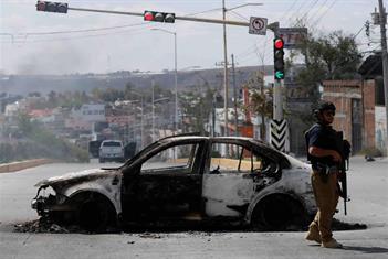 Operativo contra El Mencho paraliza la log&iacute;stica