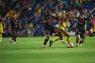 Am&eacute;rica cae ante Bravos