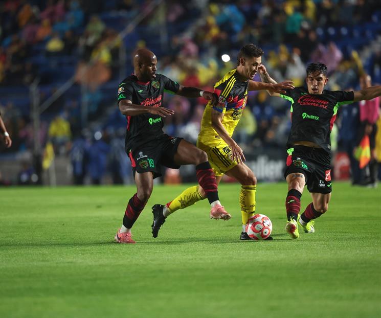 Am&eacute;rica cae ante Bravos