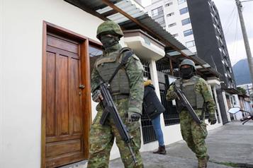 Expulsa Gobierno de Ecuador al embajador cubano