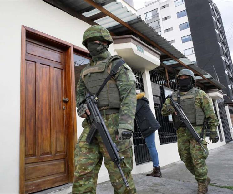 Expulsa Gobierno de Ecuador al embajador cubano