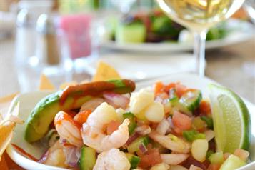 &iquest;Por qu&eacute; el jugo de lim&oacute;n cuece el pescado y el camar&oacute;n?