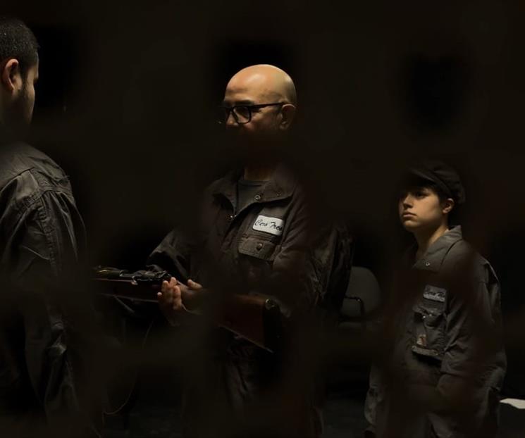 Presentan la obra "El arma de Ch&eacute;jov" que desaf&iacute;a la identidad