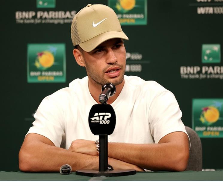 Preocupa a Alcaraz compa&ntilde;eros atrapados en Medio Oriente