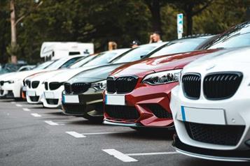 Registran ca&iacute;da de 0.3% venta de autos nuevos