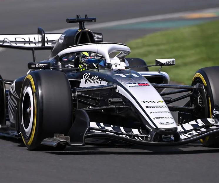 Mal regreso de Checo a la F1