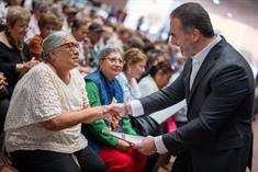 Ofrece Monterrey cirug&iacute;as de cataratas