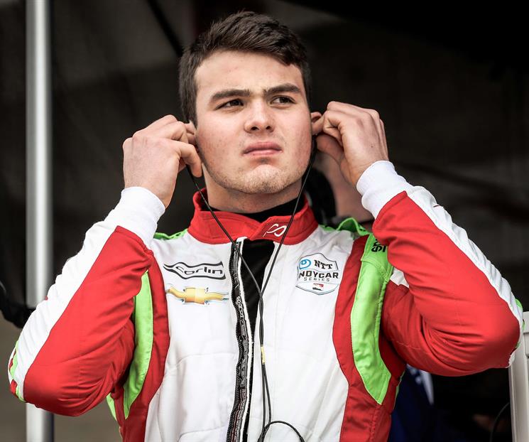 Va Oward por segunda carrera de la temporada