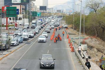 Determina Monterrey mantener cerrado un tramo de Morones