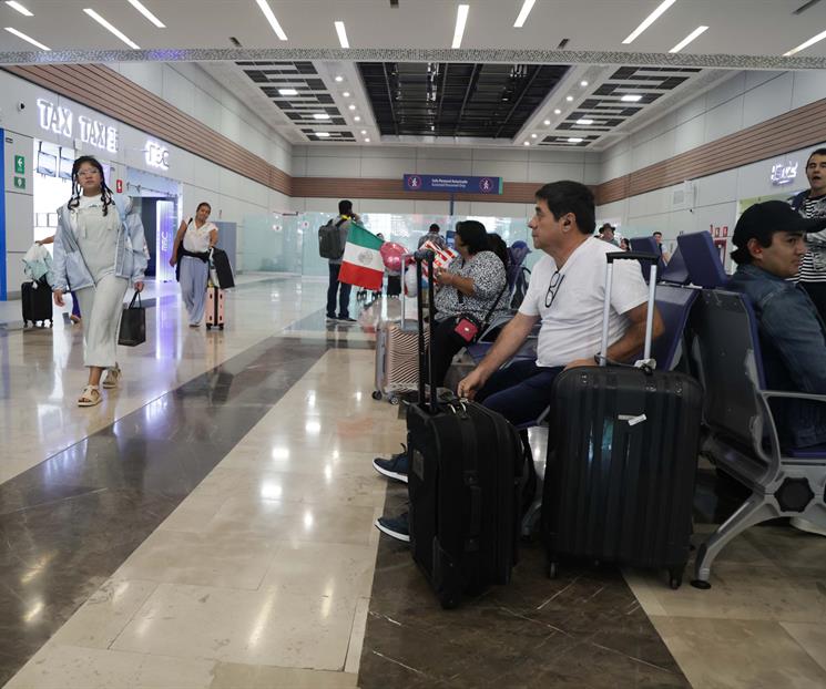 En picada, los extranjeros que usan el AIFA