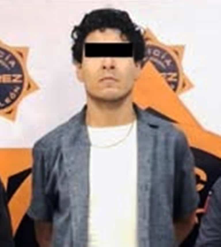 Elementos de la polic&iacute;a preventiva de Ju&aacute;rez, lograron la detenci&oacute;n de un hombre que fue sorprendido, abordo de una camioneta con reporte de robo con violencia.