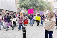 Observa la CEDH las manifestaciones de mujeres