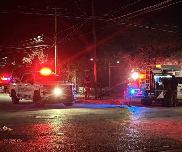 Asesina al exnovio de su pareja