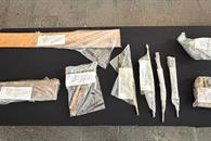 Aseguran objetos peligrosos a feministas Aseguran objetos peligrosos a feministas