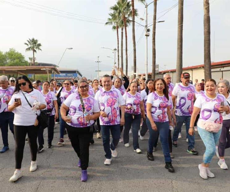 Celebra Secci&oacute;n 21 a mujeres con una caminata en Guadalupe