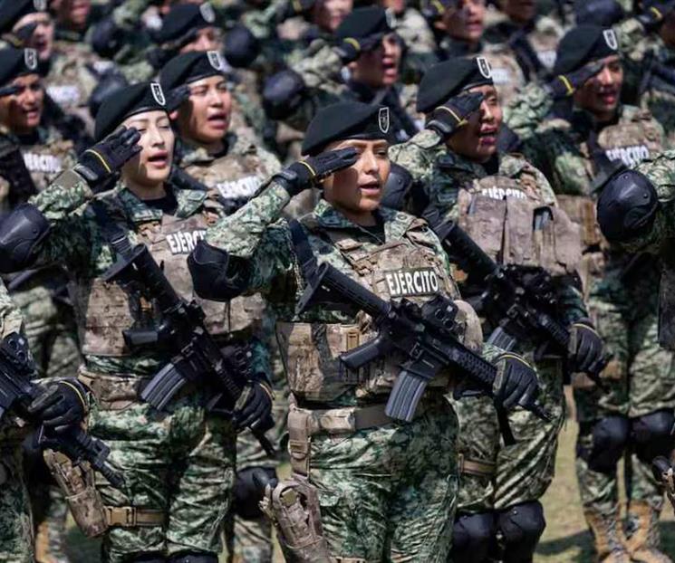 Rinde Ej&eacute;rcito homenaje a mujeres militares ca&iacute;das en servicio