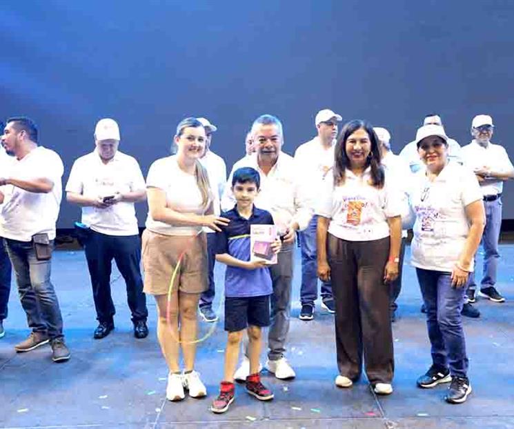 Eval&uacute;an suspender clases durante el mundial