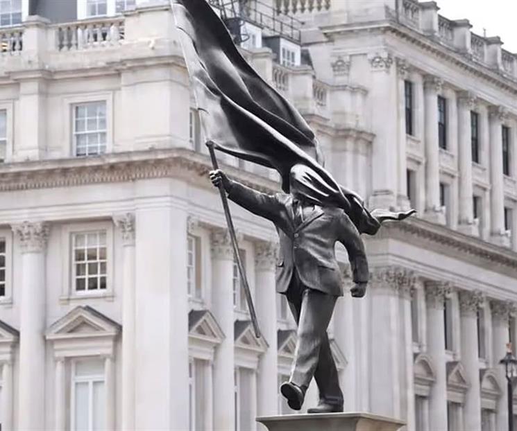 Aparece estatua de Banksy en Londres