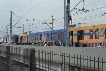 Provoca falla en L1 del Metro desalojo de usuarios