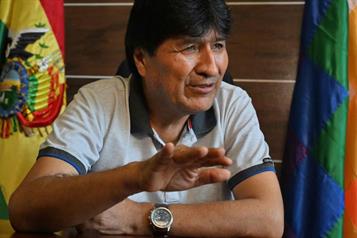 Cita tribunal a Evo Morales
