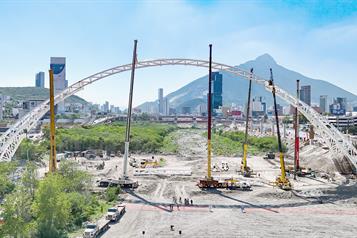 Registra un 75 % de avance nuevo puente sobre el r&iacute;o