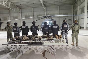 Decomisan arsenal en Los Aldamas