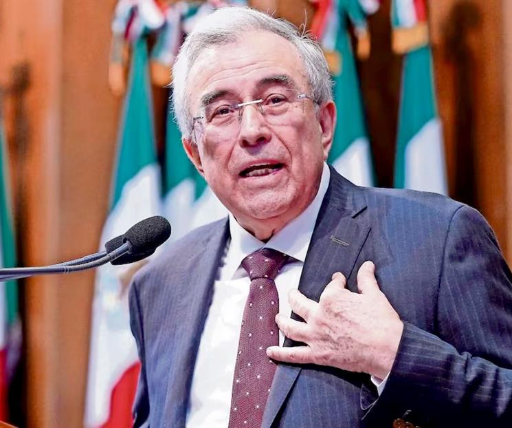 Congela UIF cuentas de 10 ex funcionarios