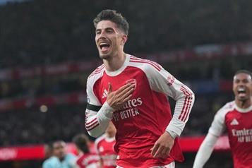 Arsenal ya casi es campe&oacute;n