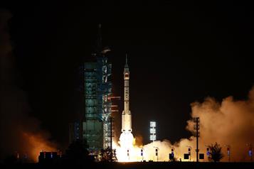 Suma China logro en la carrera aeroespacial