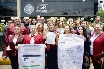 Denuncia Morena a Samuel y Mariana por peculado en FGR