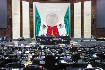 Van contra narcocandidatos