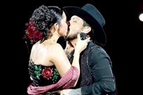 Sorprenden Christian Nodal y &Aacute;ngela en la Plaza de Toros