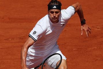 Se mete Zverev a cuartos de final en Roland Garros