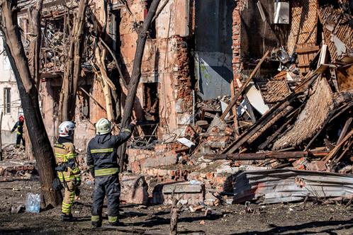 Ataque ruso deja al menos 23 muertos en Ucrania