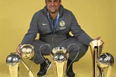 Am&eacute;rica le dice adi&oacute;s a Jardine; se va con seis campeonatos